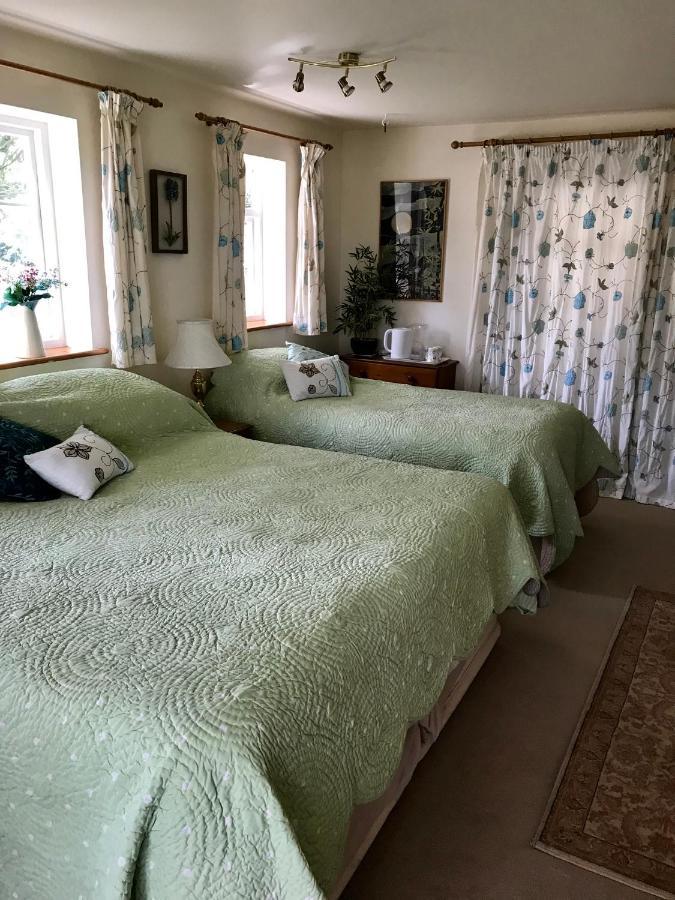 High Mead Bed & Breakfast Woodsford Exterior photo